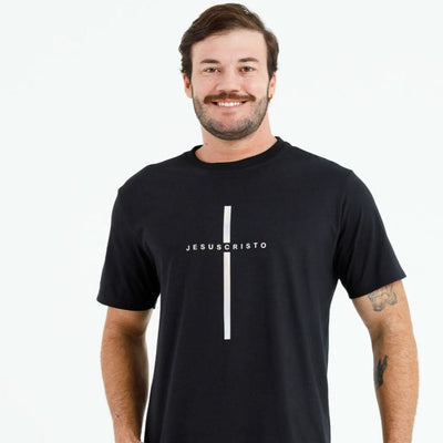 Camiseta Masculina Preta Cruz Prata Jesus Cristo