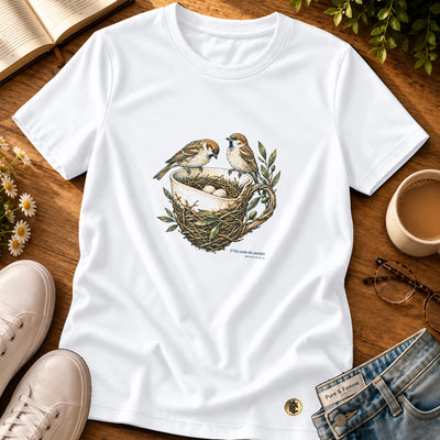 Camiseta Feminina Branca O Pai cuida dos pardais — Principal 01
