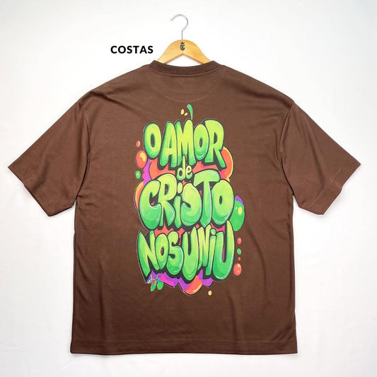Oversized Marrom Full O Amor De Cristo Nos Uniu