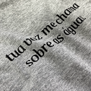 Camiseta Masculina Cinza Tua Voz Me Chama Sobre As Águas
