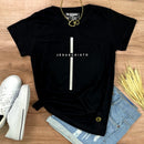Camiseta Feminina Preta Cruz Prata Jesus Cristo