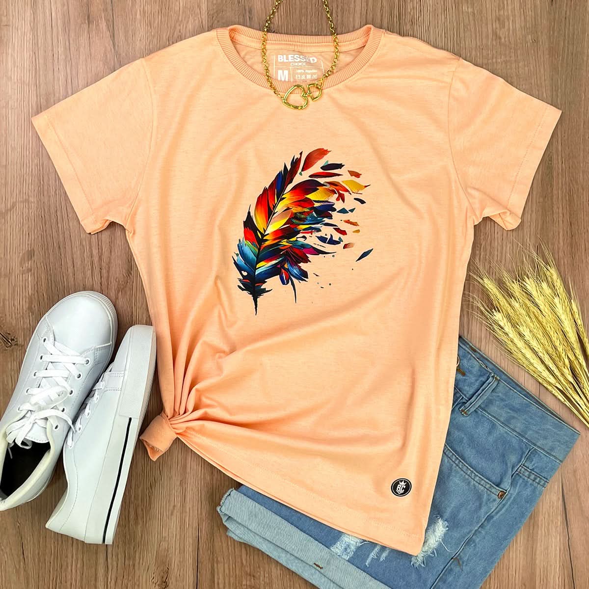 Camiseta Feminina Salmão Pena