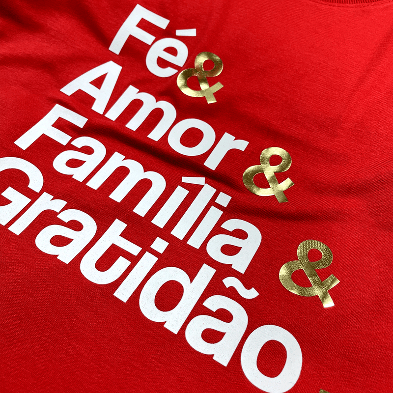 T-Shirt Infantil Vermelha Fé & Amor Dourado