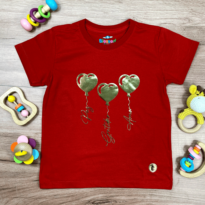 T-Shirt Infantil Vermelha Coração Paz Amor Dourado