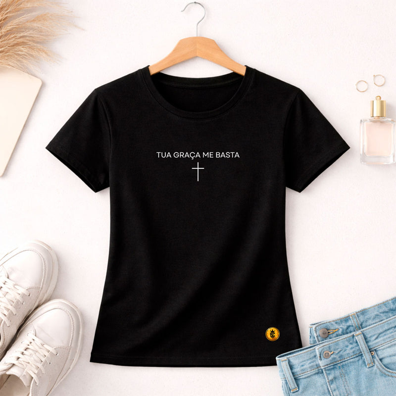 Camiseta Feminina Preta Tua Graça Me Basta