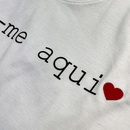 T-Shirt Infantil Branca Eis-me Aqui