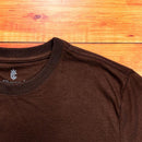 Camiseta Masculina Marrom 70x7 Aplique