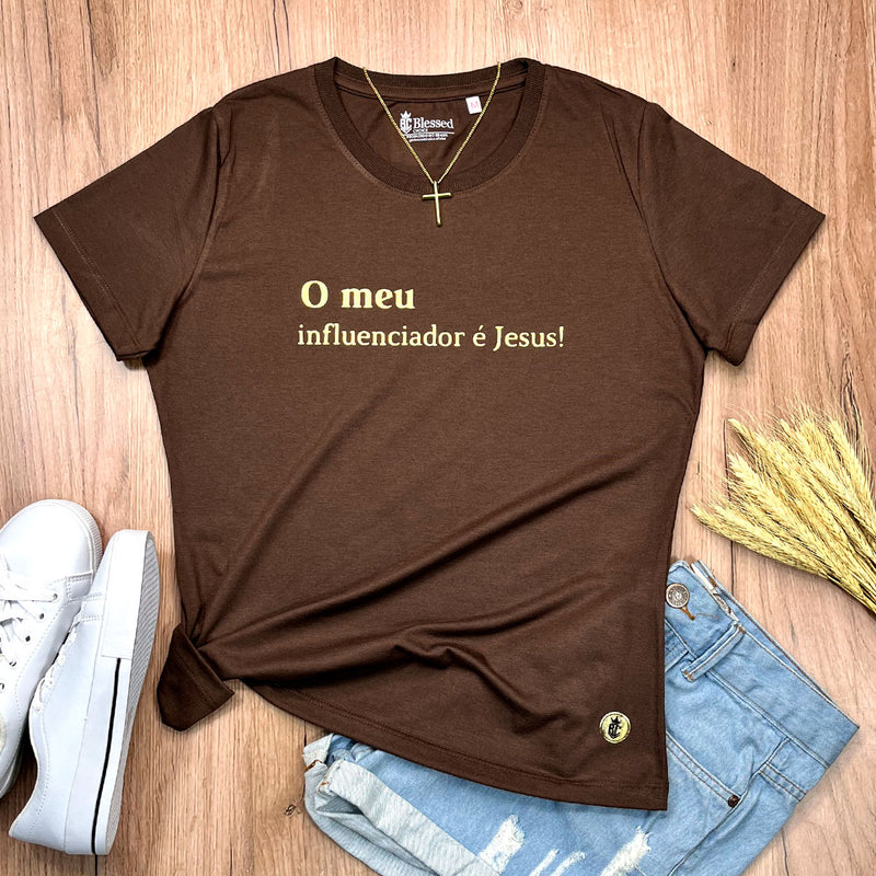 Camiseta Feminina Marrom O Meu Influenciador É Jesus!