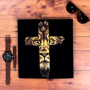 Camiseta Masculina Preta Cruz Leão Dourado