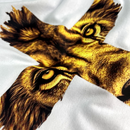 Camiseta Masculina Branca Cruz Leão Dourado