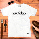 Camiseta Masculina Branca Gratidão