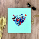 Camiseta Feminina Verde Menta Coração Borboletas