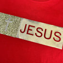 Camiseta Feminina Vermelha Aplique Jesus Glitter Dourado