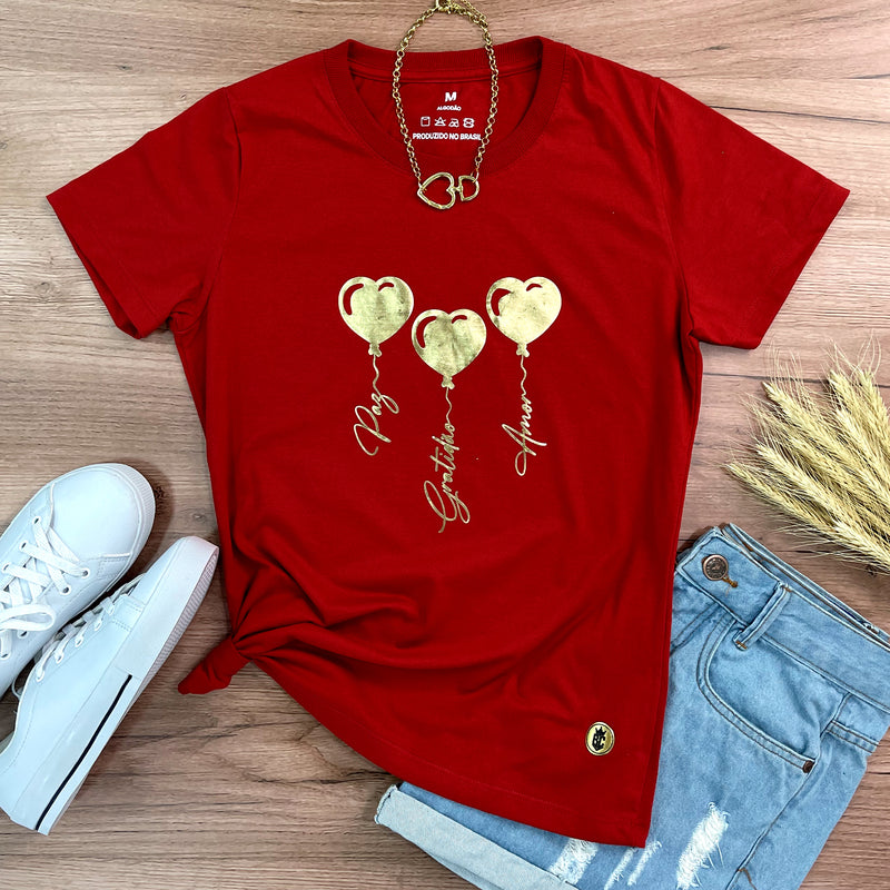 Camiseta Feminina Vermelha Coração Paz Amor Dourado