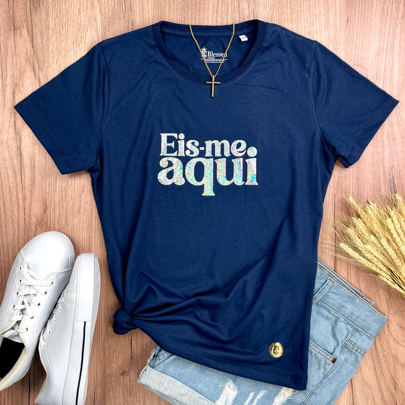 Camiseta Feminina Azul Eis-me Aqui Brilho