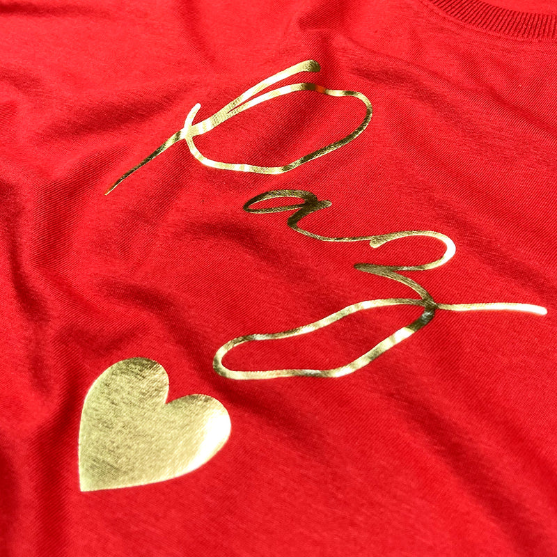 Camiseta Masculina Vermelha Paz Coração Dourado