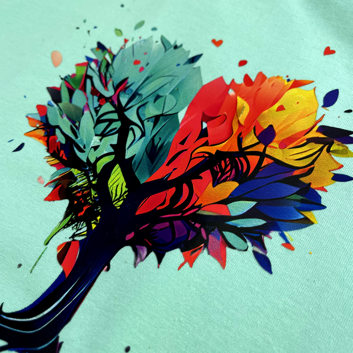 Camiseta Feminina Verde Menta Árvore de Coração