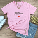 Camiseta Feminina Rosa Ela é Forte