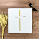 Camiseta Feminina Branca Cruz Dourada Jesus Cristo