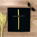 Camiseta Feminina Preta Cruz Dourada Jesus Cristo