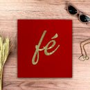 Camiseta Feminina Vermelha Fé Manuscrito Dourado