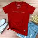 Camiseta Feminina Vermelha Ore Espere Confie Dourado