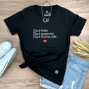 Camiseta Feminina Preta Ela é Forte
