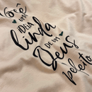 Camiseta Feminina Salmão Você é Uma Ideia Linda