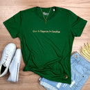 Camiseta Feminina Verde Ore Espere Confie Dourado