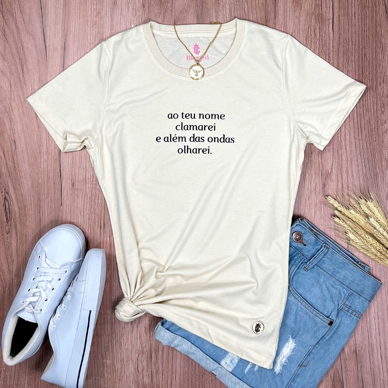 Camiseta Feminina Off White Ao Teu Nome Clamarei