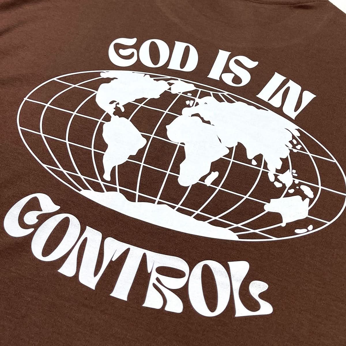 Oversized Marrom Full God Is In Control