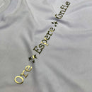 Camiseta Feminina Branca Ore Espere Confie Dourado