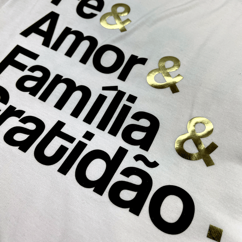 T-Shirt Infantil Branca Fé & Amor Dourado