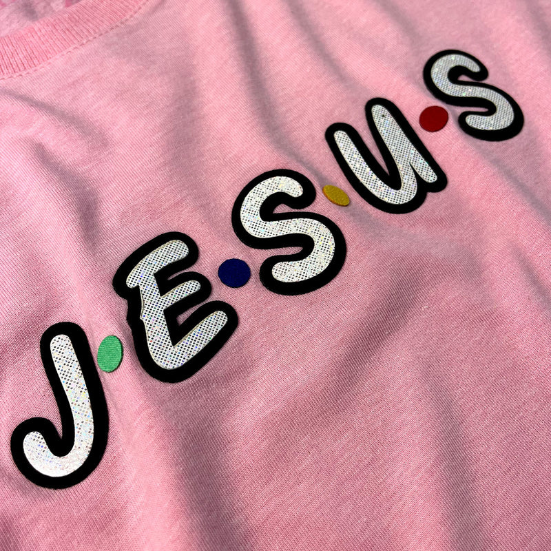Camiseta Feminina Rosa Aplique J.E.S.U.S