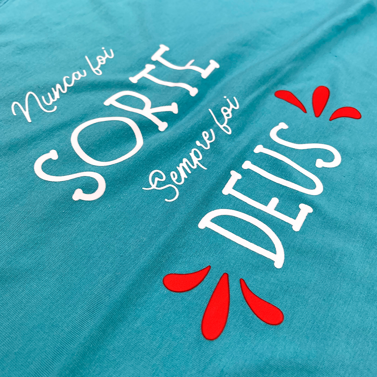 Camiseta Feminina Turquesa Sorte Deus