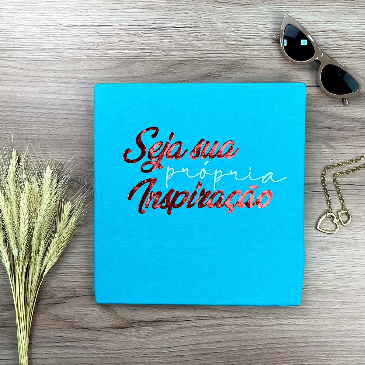 Camiseta Feminina Turquesa Seja Sua Própria Inspiração