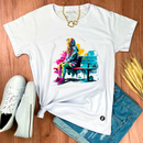 Camiseta Feminina Branca Menina
