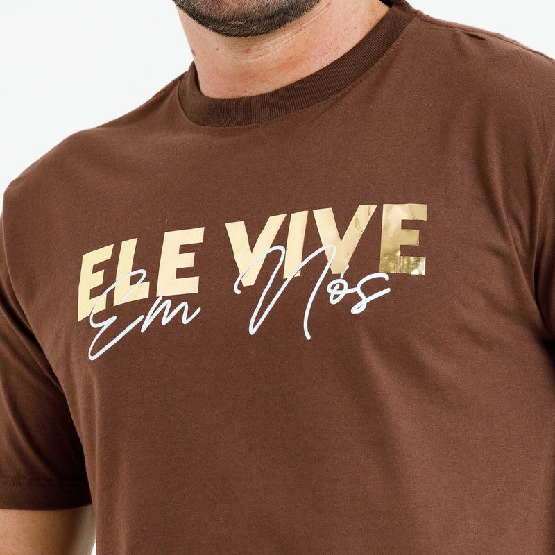 Camiseta Masculina Marrom Ele Vive