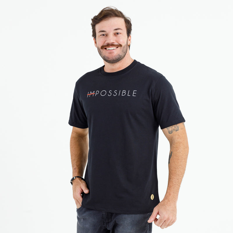 Camiseta Masculina Preta Impossible