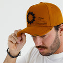 Boné Marrom Coroa de Espinhos