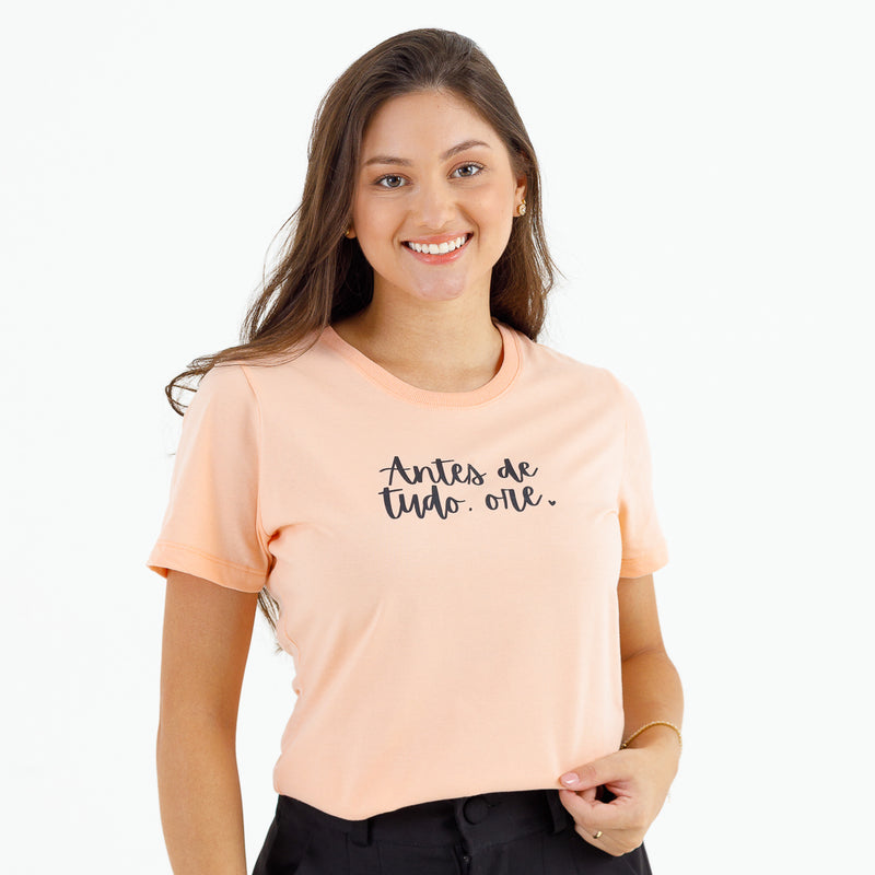 Camiseta Feminina Salmão Antes De Tudo, Ore.