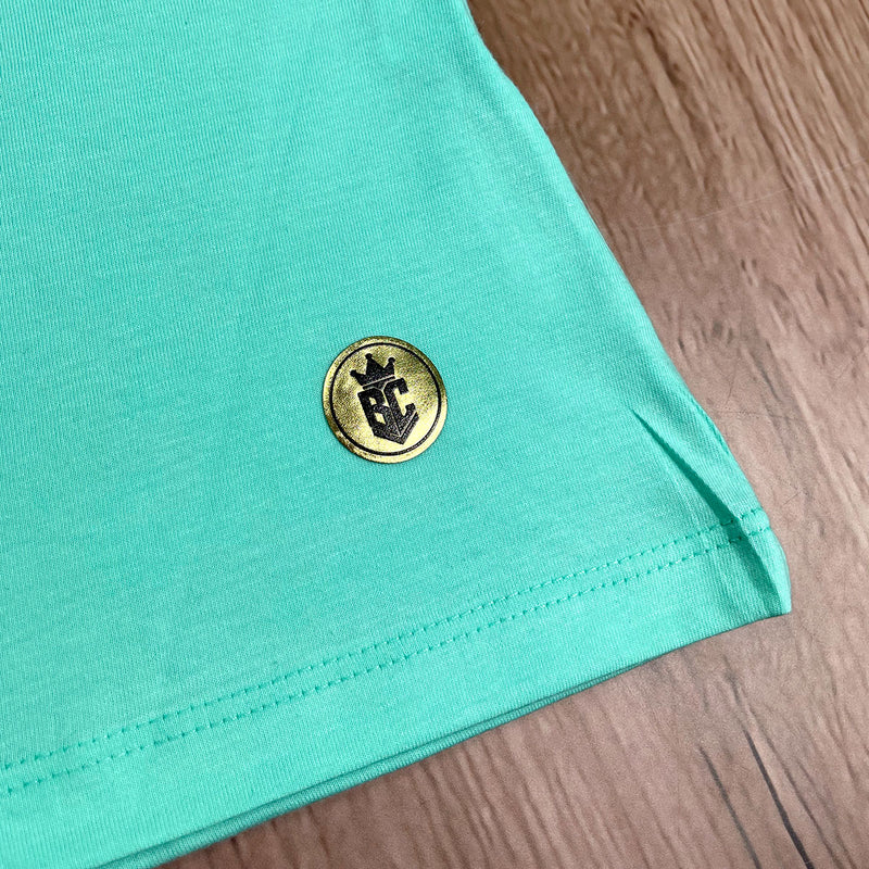 Camiseta Feminina Verde Menta Aplique Jesus Glitter Dourado
