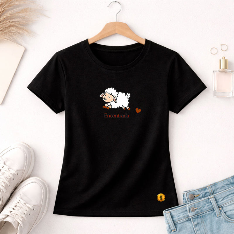 Camiseta Feminina Preta Encontrada Ovelha