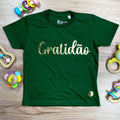 T-Shirt Infantil Verde Gratidão Dourado