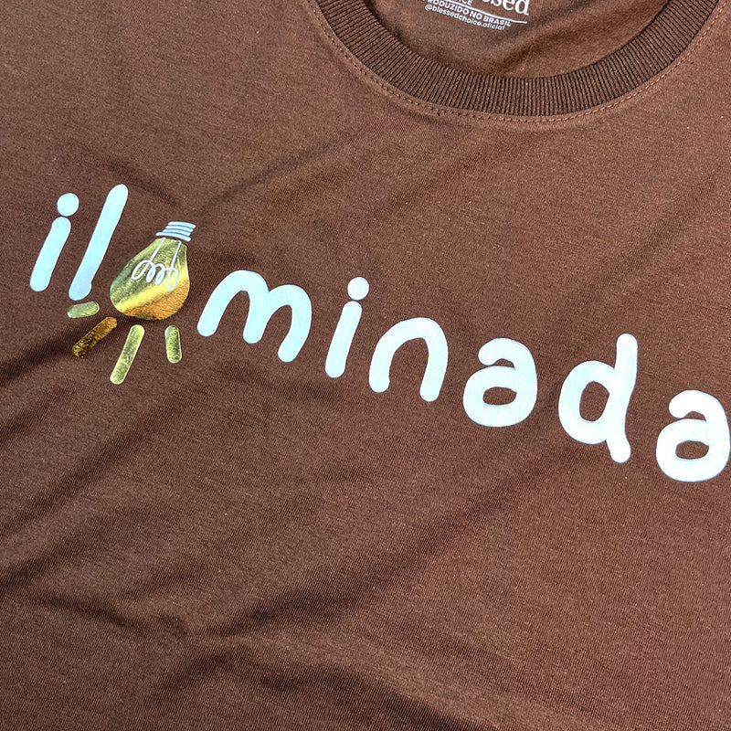 Camiseta Feminina Marrom Iluminada