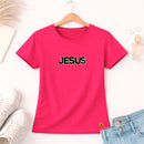 Camiseta Feminina Pink Jesus Aplique Camaleão