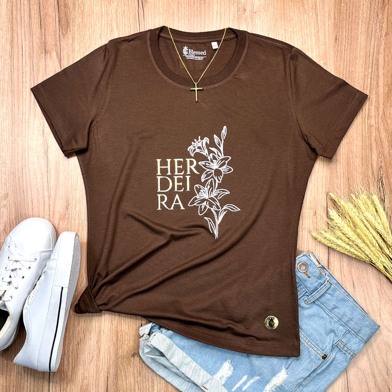 Camiseta Feminina Marrom Herdeira