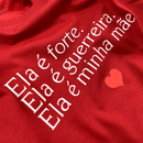 Camiseta Feminina Vermelha Ela é Forte