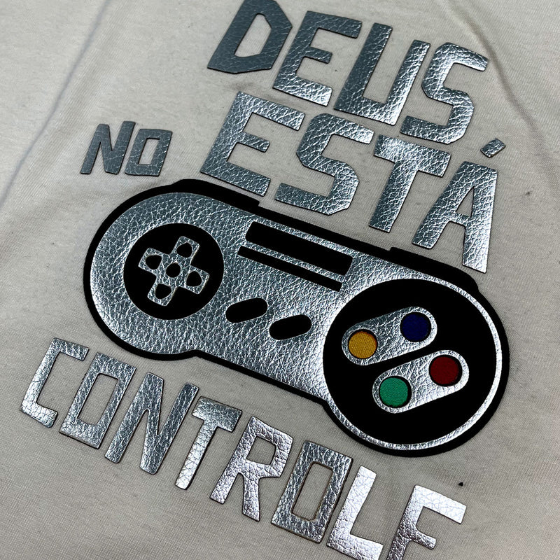 T-Shirt Infantil Off White Deus Está No Controle