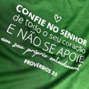 Camiseta Feminina Verde Confie No Senhor De Todo Seu Coração